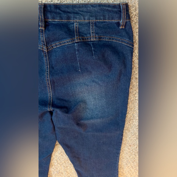 D. JEANS Women’s Stretch M Cropped Capri Jeans High Waist Pants - Picture 11 of 13